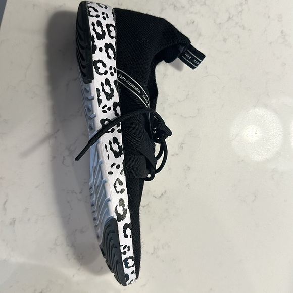 Emu Australia Wool Sneaker. Size 10. - Picture 3 of 4